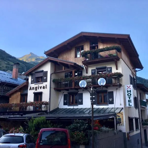 Hôtel Restaurant Angival - Chambres et Appartement, hotel em Arc 1800