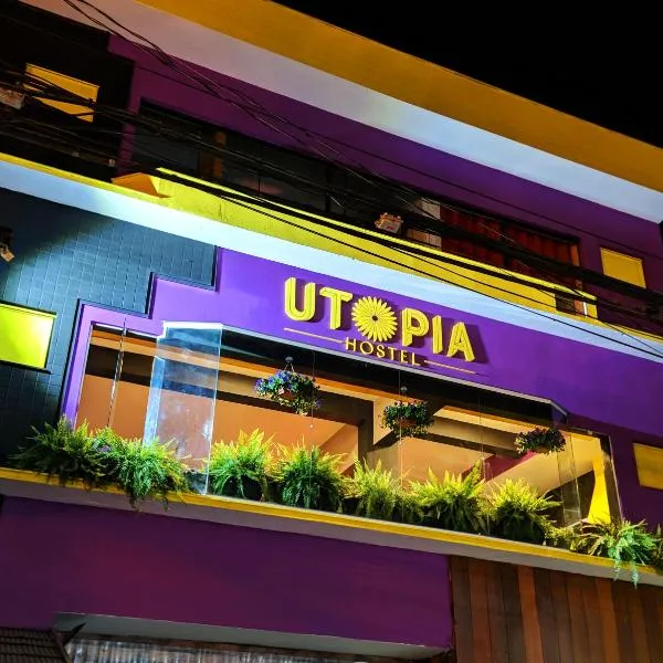 Utopia Hostel, hotel u gradu Aparesida