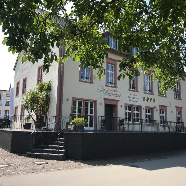 Gästehaus Sektstuuf St. Laurentius, hotel sa Trier