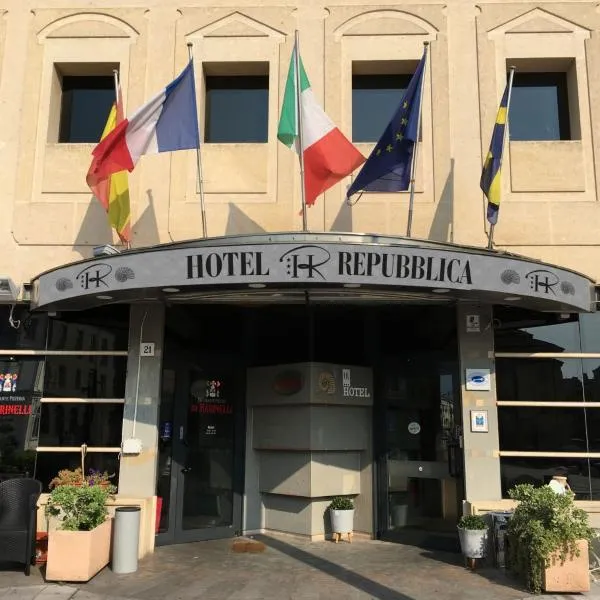 HR Hotel, hotel in Monfalcone