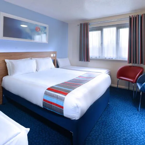 Travelodge Dublin Airport North 'Swords' – hotel w mieście Swords