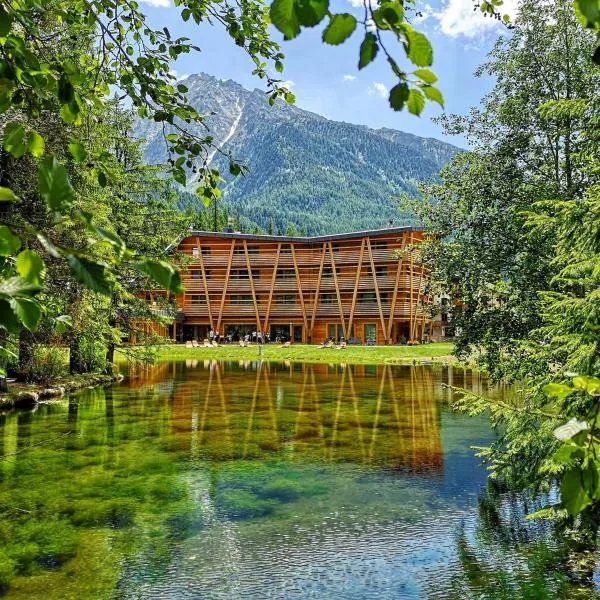 Au Charmant Petit Lac - Ecohotel Parc & Spa, hotel in Gressoney-la-Trinité