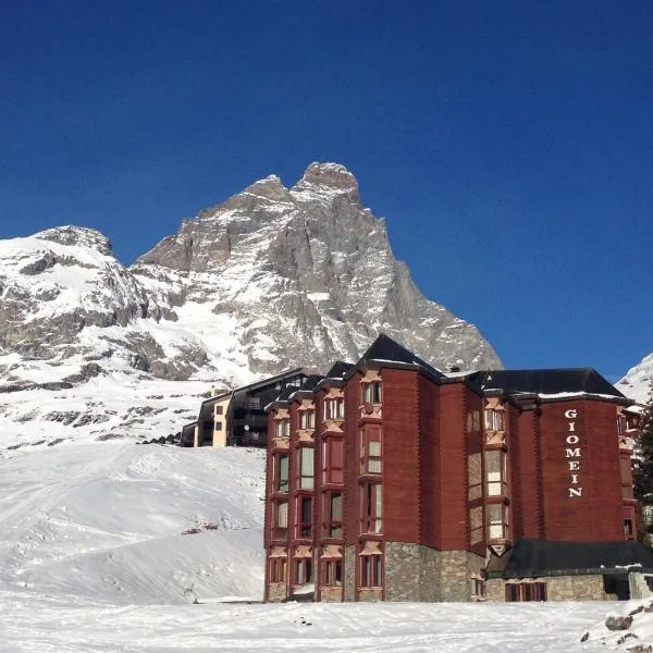 Aura Apartment - Ski In & Ski Out - Cerviniaholidays-com, hotel v destinaci Breuil-Cervinia