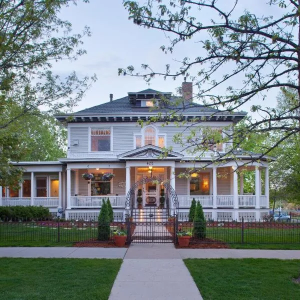 Edwards House, hotel em Fort Collins