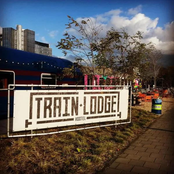 Train Lodge Amsterdam, hotel in Zaandam