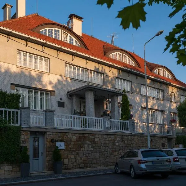 Art Deco Hotel Hoffmann, hotel u gradu Kladno