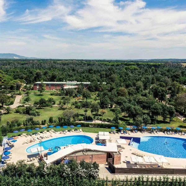 TH Tirrenia - Green Park Resort, hotel u gradu 'Tirrenia'