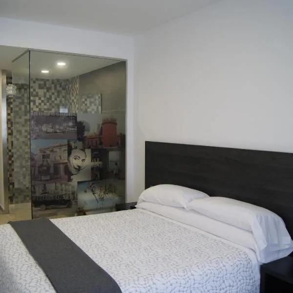 Hostal Sanmar, hotel em Figueres