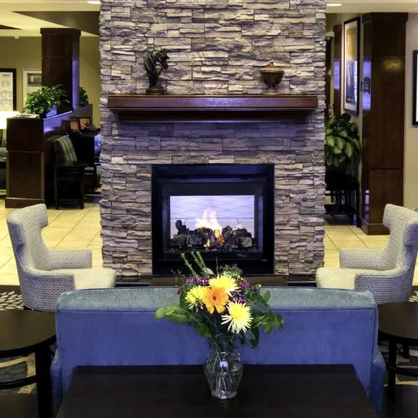 Staybridge Suites Denver International Airport, an IHG Hotel, hotel di Denver