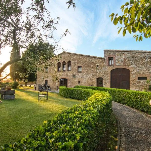 Hotel Mas Rabiol -Costa Brava-Emporda-Only Adults, hotel di Peratallada