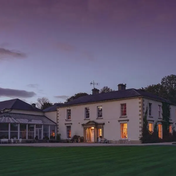 Castle Grove Country House Hotel, hotel v mestu Letterkenny