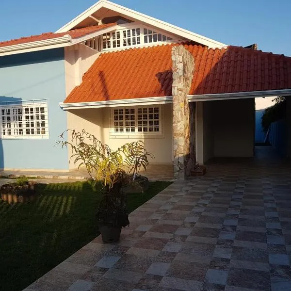 Casa de praia, khách sạn ở Guaratuba