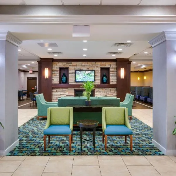 Holiday Inn Express Washington DC SW - Springfield, an IHG Hotel, hotel u gradu Springfild