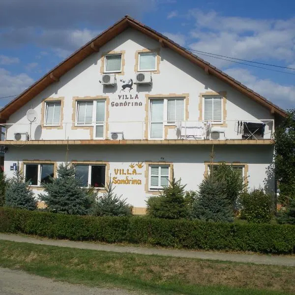 B&B Sandrina, hotel sa Bilje