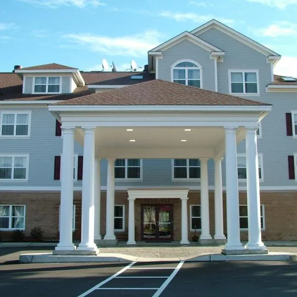 Holiday Inn Express Hotel & Suites White River Junction, an IHG Hotel, hotel v mestu Hanover