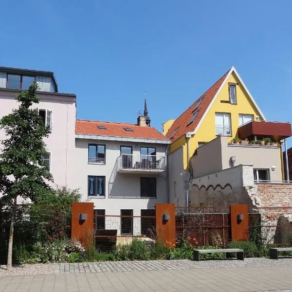 Backbord Und Steuerbord: Stralsund şehrinde bir otel