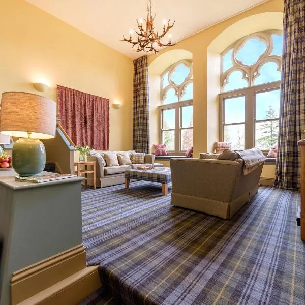 Highland Club Direct, hotel in Fort Augustus