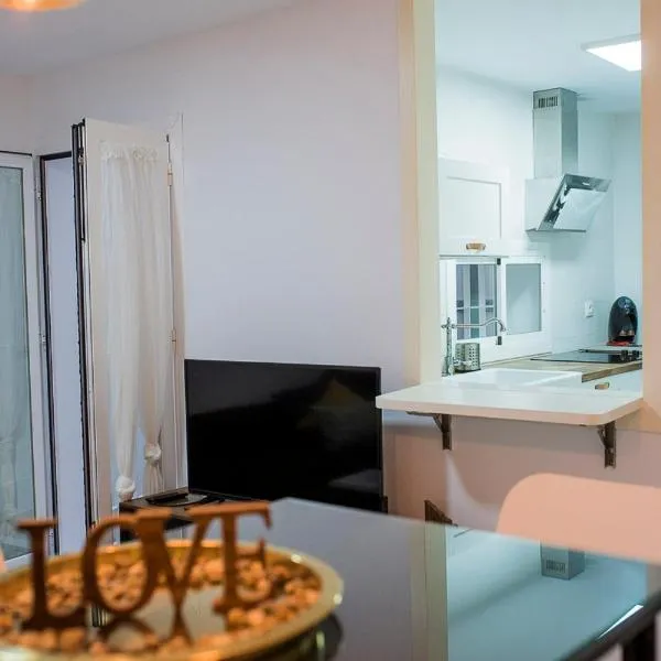 APARTAMENTO CON ENCANTO Y UBICACIÓN PERFECTA, hotel v destinácii Cádiz