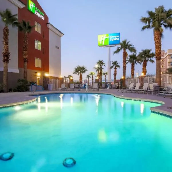 Holiday Inn Express Las Vegas Stadium Area by IHG, hotel sa Las Vegas