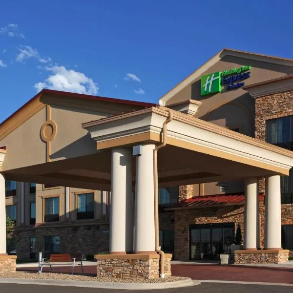 Holiday Inn Express Hotel & Suites Longmont, an IHG Hotel, hotel v destinaci Longmont