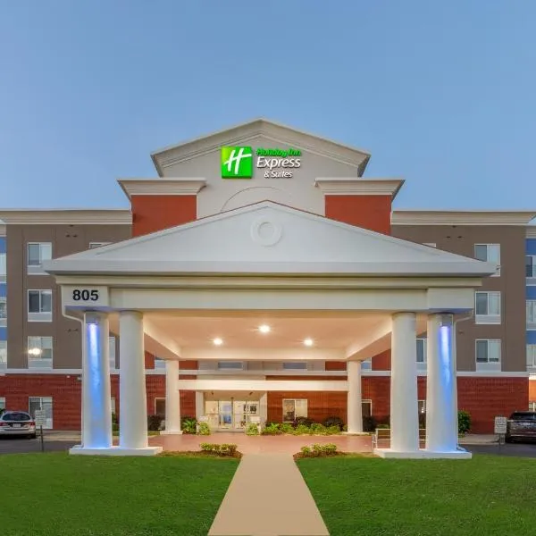 Holiday Inn Express Arrowood, an IHG Hotel, hotel din Charlotte