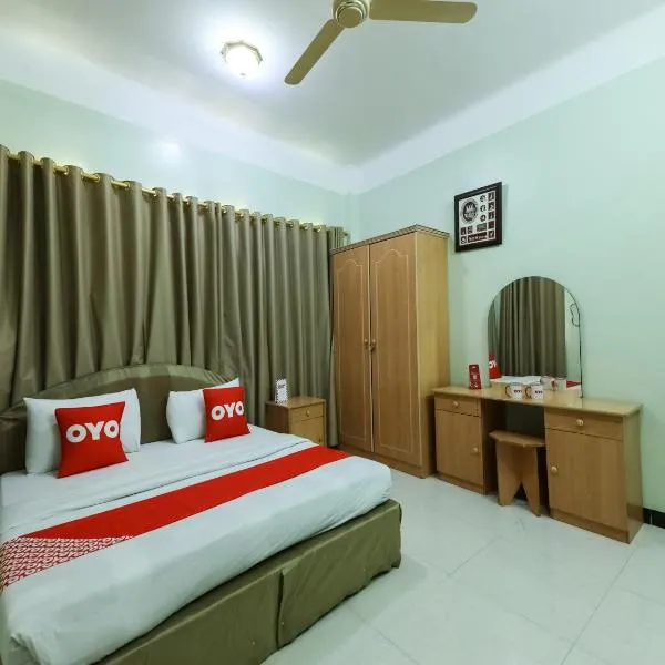 Super OYO 108 Marsa Al Masafar Hotel Apartment، فندق في صور