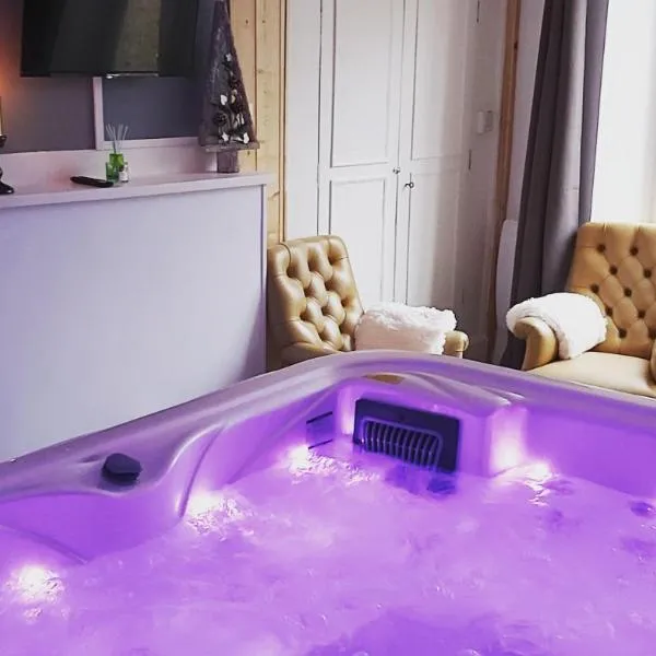 Suite EDEN avec jacuzzi privé, hotel Chaumont