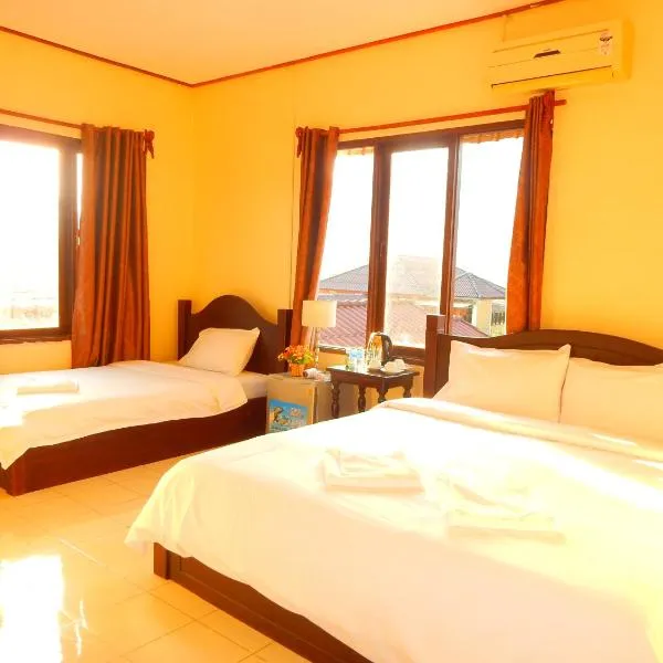 Vang Vieng में, होटल Vang Vieng Camellia Hotel