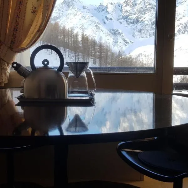 Casa Preziosa - Cielo Alto, hotel en Breuil-Cervinia