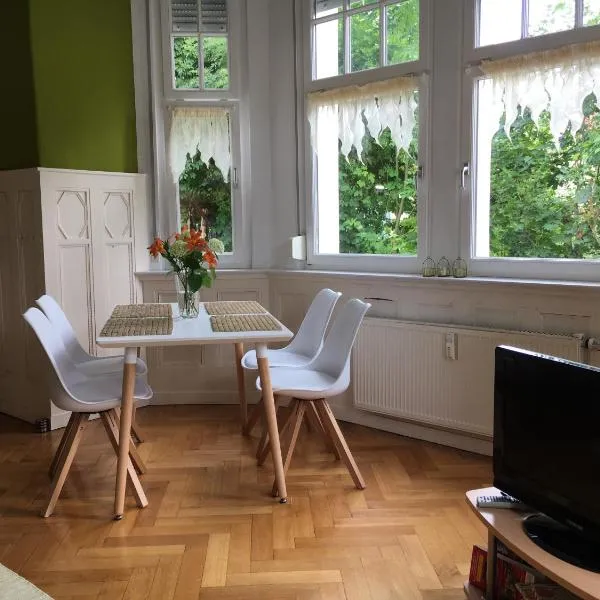 Appartment im Villenviertel, hotel v destinaci Jena