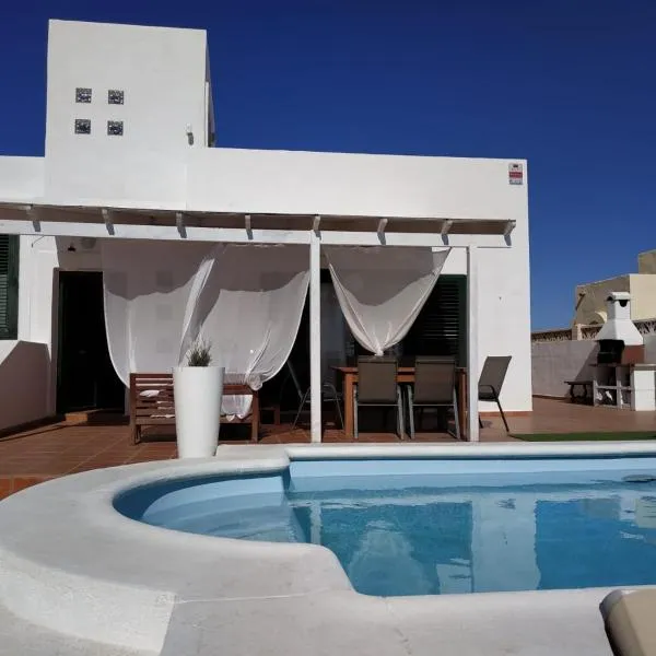 Aloha Surf House, hotel di Corralejo