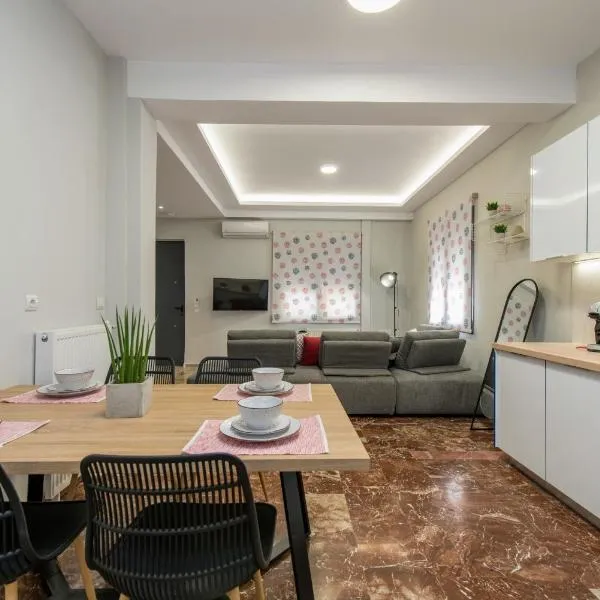 Bright & Stunning Flat in the City Centre, hotel i Zákynthos by