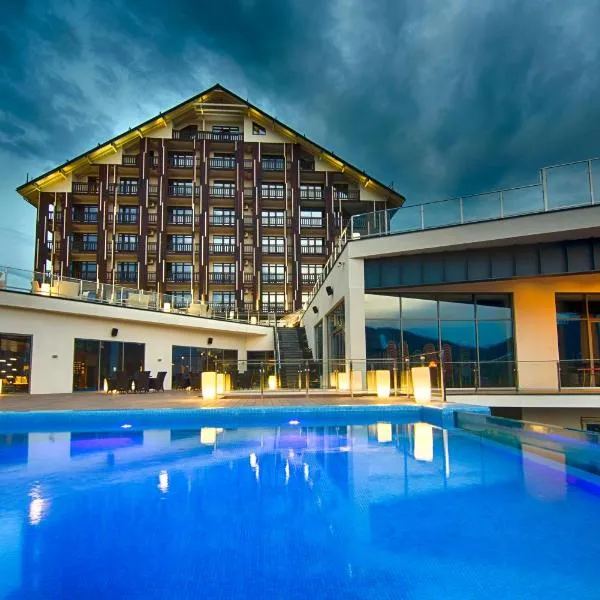 F&B Spa Resort (ex. Fomich Hotel), hótel í Lazeshchyna