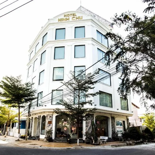 Khách Sạn Ninh Chữ，位于潘郎的酒店