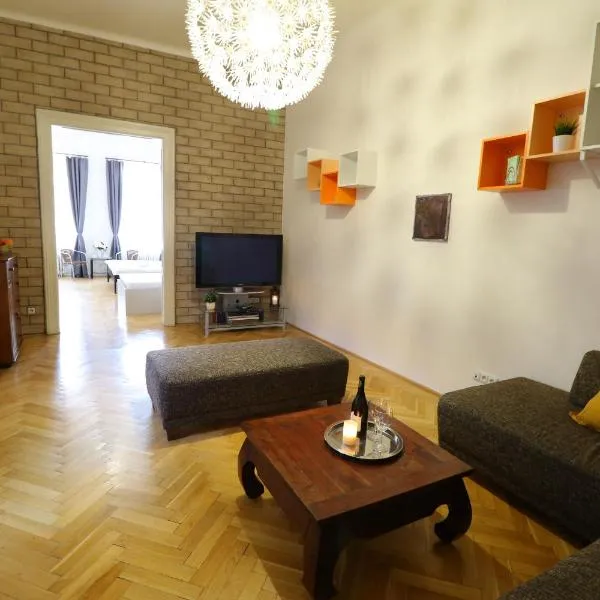 Apartment HVIEZDKO, hotell Bratislavas