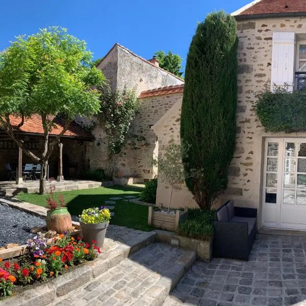 La Maison d'Emilie - Chambres d'hôtes, hotell sihtkohas Fontenay-Trésigny