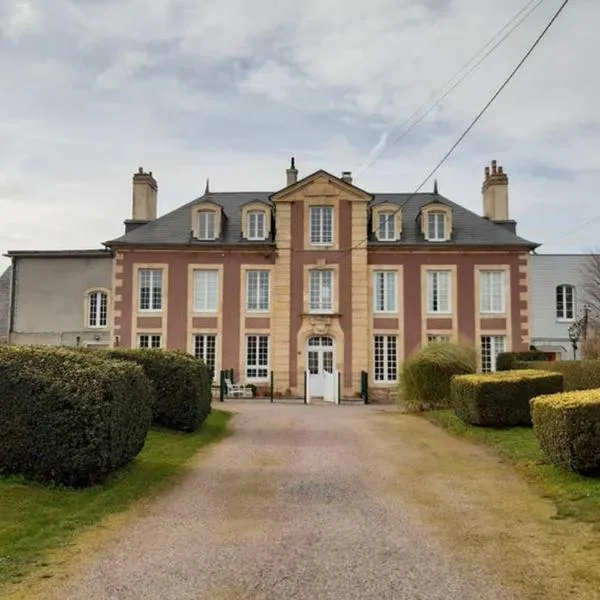 La maison d'à côté, hotel din May-sur-Orne