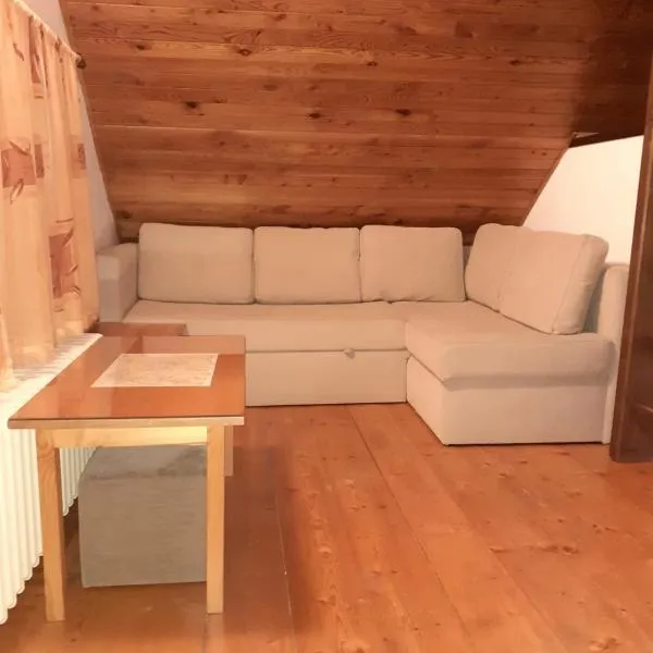 Apartmán Schovánek, hotel en Harrachov