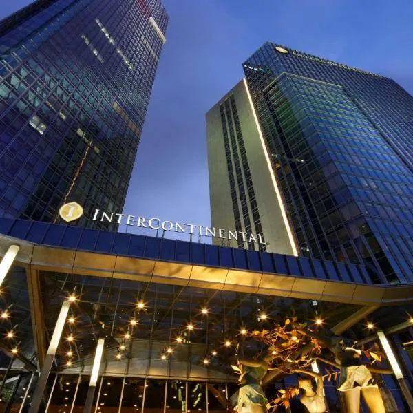 InterContinental Shanghai Jing' An, an IHG Hotel, khách sạn ở Baoshan