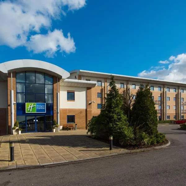 Holiday Inn Express Newport, an IHG Hotel, hotel v mestu Newport