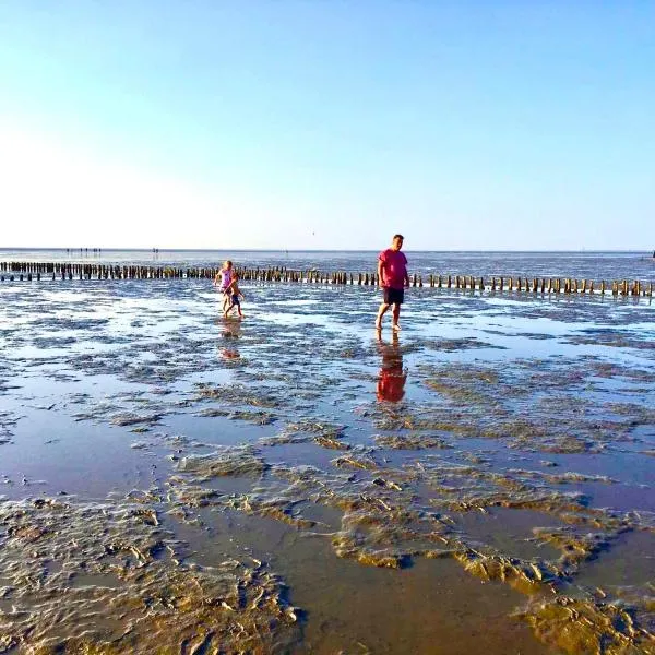 Deichoase Strandhaus, hotel in Friedrichskoog