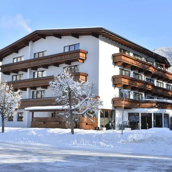 Hotel Alpennest, hotel u gradu 'Leutasch'