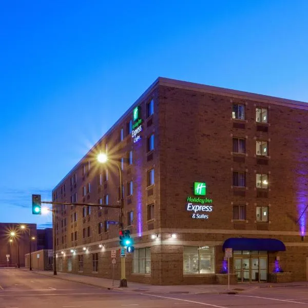 Holiday Inn Express Hotel & Suites Minneapolis-Downtown Convention Center, an IHG Hotel, hotel Minneapolis (Minnesota)