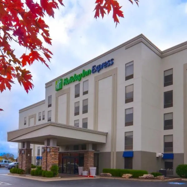 Holiday Inn Express & Suites Fayetteville University of Arkansas Area, an IHG Hotel, hotel Fayetteville-ben