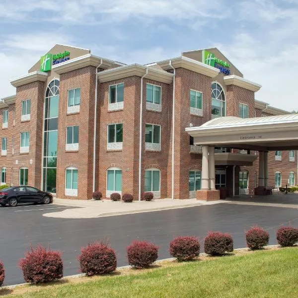 Holiday Inn Express & Suites Lexington Downtown Area-Keeneland, an IHG Hotel, hotel sa Lexington