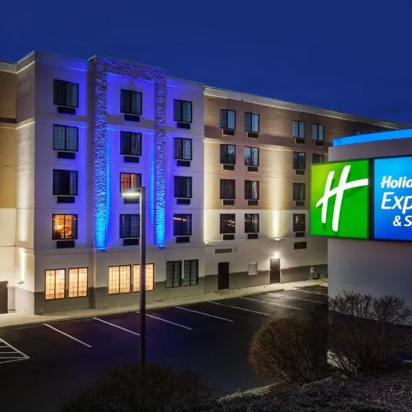 Holiday Inn Express Hotel & Suites Providence-Woonsocket, an IHG Hotel, hotel em Smithfield