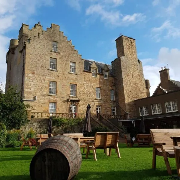 Dornoch Castle Hotel, viešbutis mieste Teinas