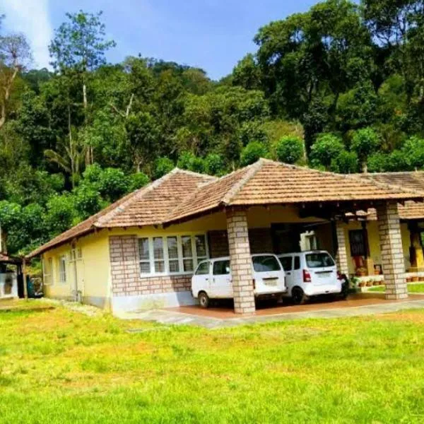 Meghagiri homestay, Hotel in Kalasa