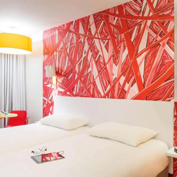 ibis Styles Paris La Défense Courbevoie, hotel v destinaci Courbevoie