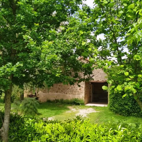 Gîte de La Brenelière, hotel u gradu Cerizay